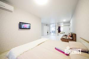 Студия квартира, посуточно, 48м2, 18/25 этаж