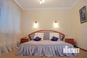 2-к квартира, посуточно, 76м2, 1/1 этаж