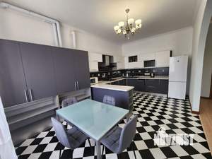 3-к квартира, на длительный срок, 120м2, 2/7 этаж