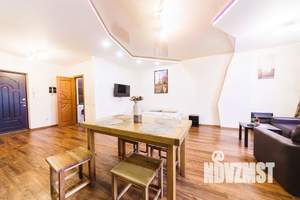 1-к квартира, посуточно, 52м2, 1/1 этаж