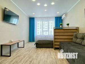 1-к квартира, посуточно, 42м2, 8/22 этаж