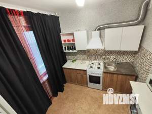 1-к квартира, посуточно, 29м2, 6/10 этаж