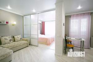 1-к квартира, посуточно, 45м2, 18/25 этаж