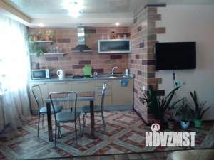 Студия квартира, посуточно, 33м2, 9/10 этаж