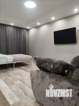 Студия квартира, посуточно, 50м2, 12/24 этаж