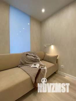 2-к квартира, посуточно, 42м2, 8/23 этаж