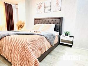 1-к квартира, посуточно, 42м2, 11/18 этаж