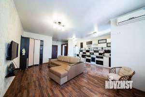 Студия квартира, посуточно, 52м2, 19/19 этаж