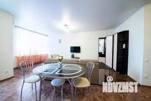 1-к квартира, посуточно, 52м2, 1/1 этаж