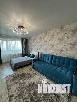 1-к квартира, посуточно, 41м2, 4/10 этаж