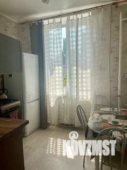 2-к квартира, посуточно, 47м2, 4/4 этаж