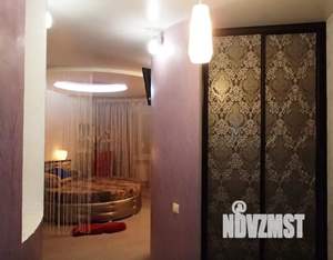 Студия квартира, посуточно, 42м2, 23/23 этаж