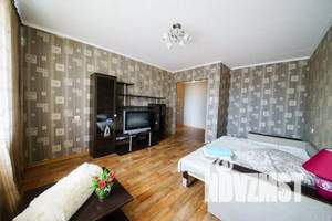 1-к квартира, посуточно, 45м2, 1/27 этаж