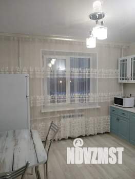 1-к квартира, посуточно, 40м2, 1/11 этаж