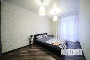 1-к квартира, посуточно, 65м2, 12/20 этаж
