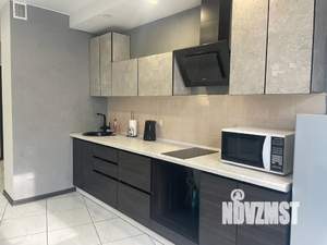 Студия квартира, посуточно, 45м2, 1/25 этаж