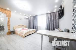 Студия квартира, посуточно, 33м2, 3/14 этаж