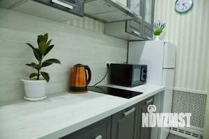 1-к квартира, посуточно, 47м2, 1/25 этаж