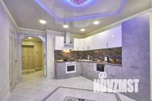 2-к квартира, посуточно, 53м2, 18/25 этаж