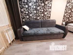 1-к квартира, посуточно, 38м2, 7/10 этаж