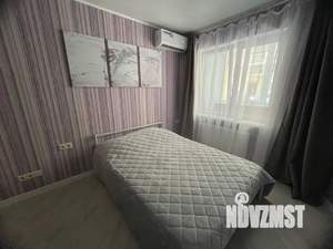 1-к квартира, посуточно, 35м2, 1/25 этаж