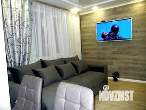 2-к квартира, посуточно, 45м2, 8/10 этаж