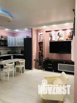 1-к квартира, посуточно, 53м2, 1/1 этаж