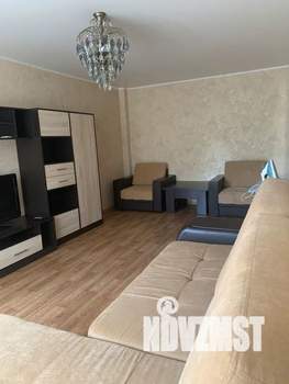 1-к квартира, посуточно, 33м2, 4/10 этаж