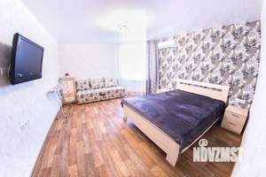 1-к квартира, посуточно, 40м2, 11/16 этаж