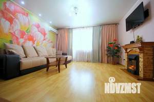 1-к квартира, посуточно, 44м2, 1/1 этаж