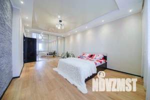 2-к квартира, посуточно, 59м2, 1/23 этаж