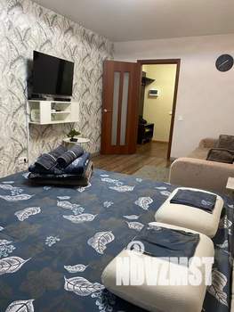 1-к квартира, посуточно, 41м2, 3/10 этаж