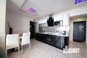 2-к квартира, посуточно, 73м2, 1/1 этаж