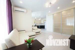 1-к квартира, посуточно, 50м2, 22/23 этаж