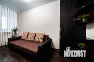 2-к квартира, посуточно, 65м2, 13/18 этаж