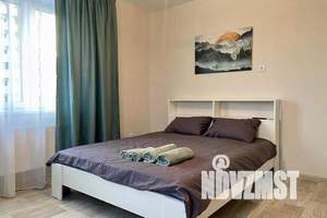 1-к квартира, посуточно, 35м2, 4/18 этаж