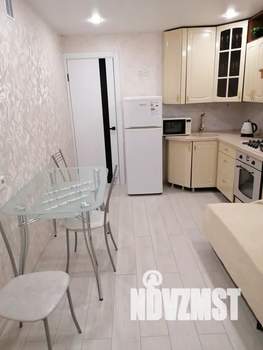 1-к квартира, посуточно, 37м2, 9/10 этаж