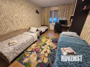 3-к квартира, посуточно, 80м2, 1/10 этаж