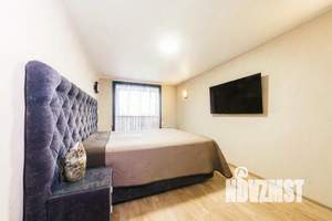 1-к квартира, посуточно, 55м2, 1/1 этаж