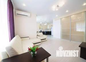 1-к квартира, посуточно, 50м2, 22/23 этаж