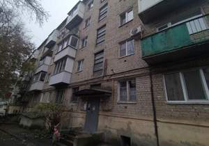 2-к квартира, вторичка, 44м2, 1/5 этаж