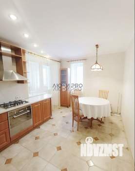 2-к квартира, вторичка, 72м2, 5/10 этаж