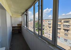 3-к квартира, вторичка, 59м2, 6/9 этаж