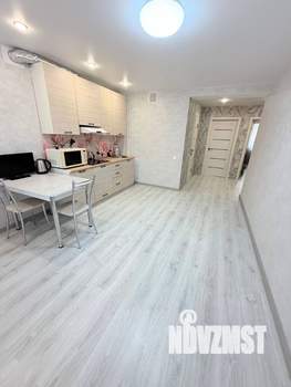 2-к квартира, вторичка, 62м2, 1/10 этаж