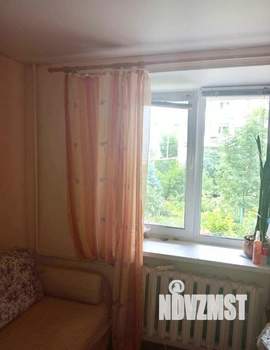 2-к квартира, вторичка, 42м2, 1/9 этаж
