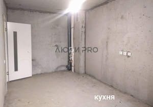 2-к квартира, вторичка, 61м2, 1/10 этаж