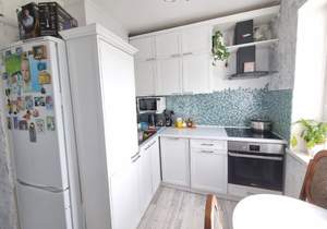 4-к квартира, вторичка, 84м2, 8/12 этаж