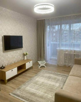 2-к квартира, вторичка, 44м2, 1/5 этаж