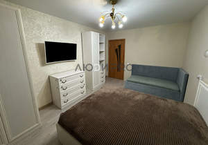 3-к квартира, вторичка, 74м2, 4/10 этаж