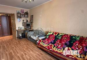 3-к квартира, вторичка, 64м2, 1/10 этаж